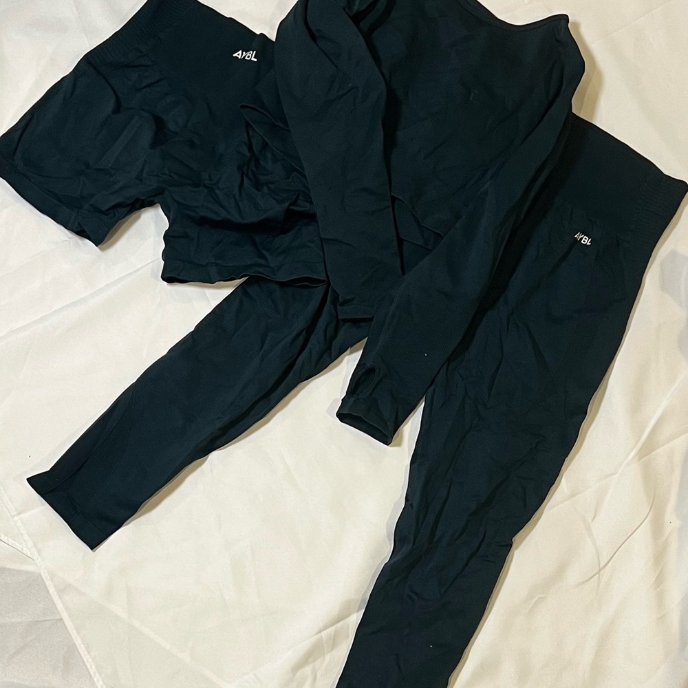 AYBL Black Seamless Activewear Set